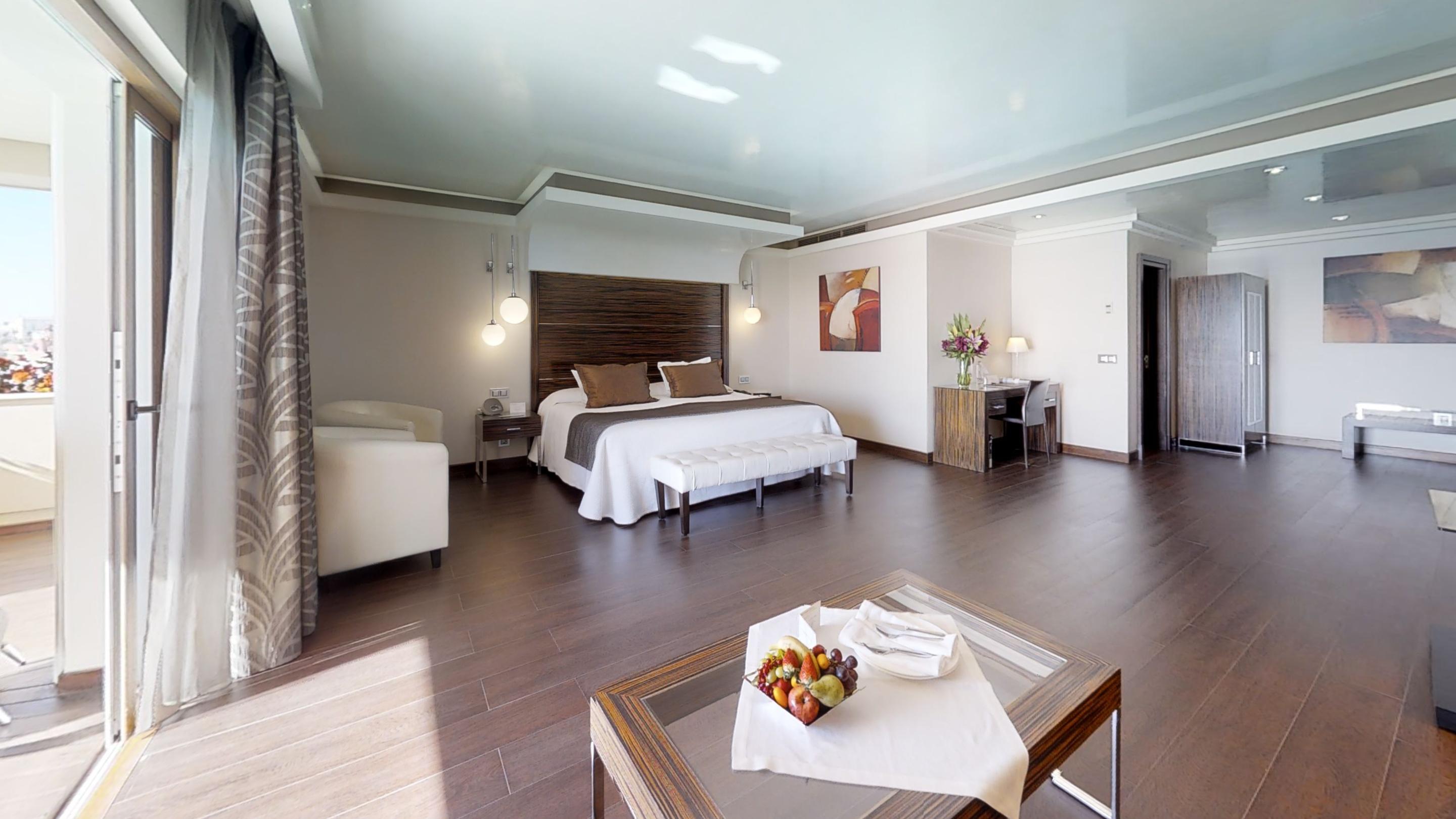 Hotel Vincci Seleccion Aleysa Benalmádena Esterno foto A room at the hotel