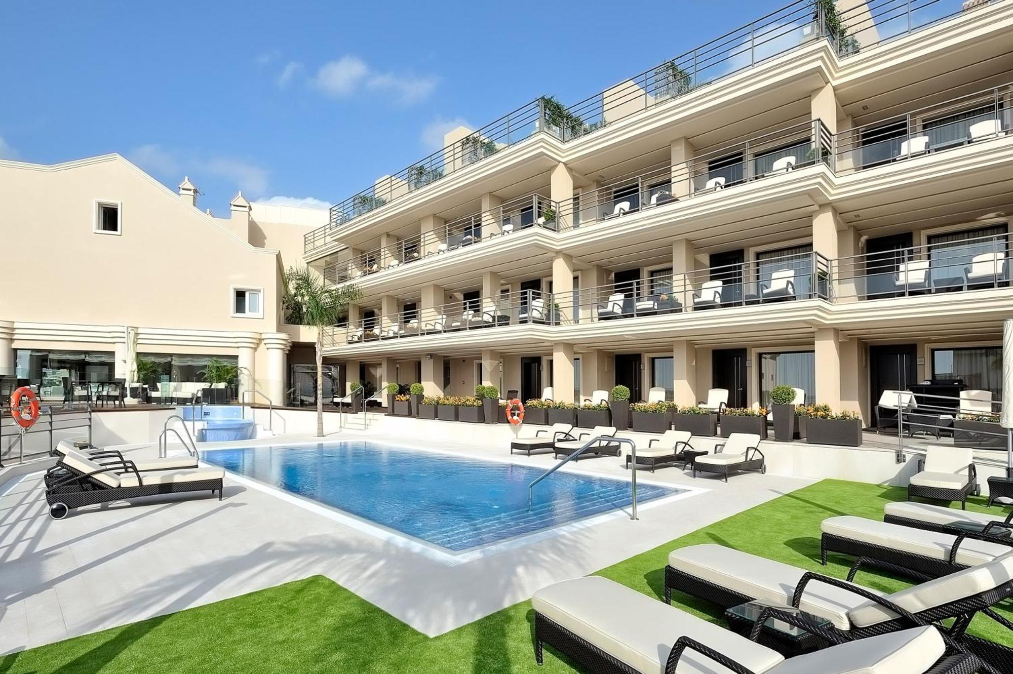 Hotel Vincci Seleccion Aleysa Benalmádena Esterno foto Hotel